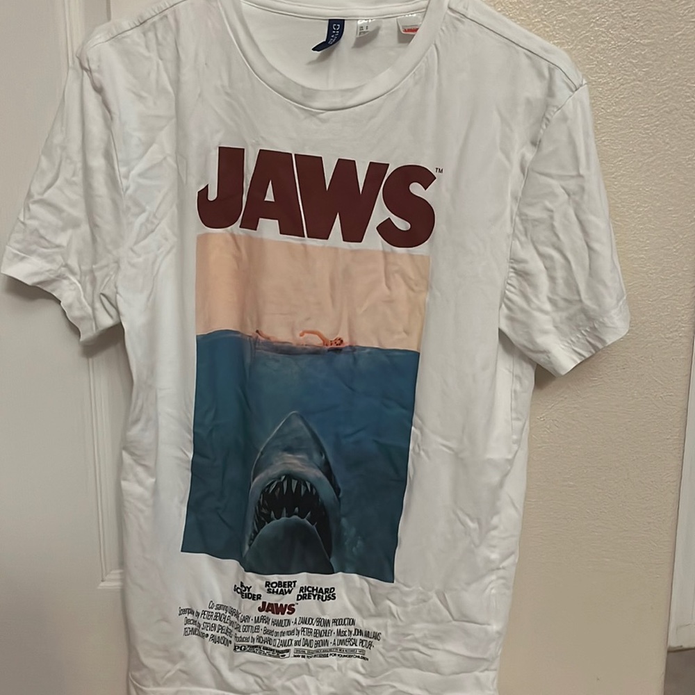 jaws t shirt